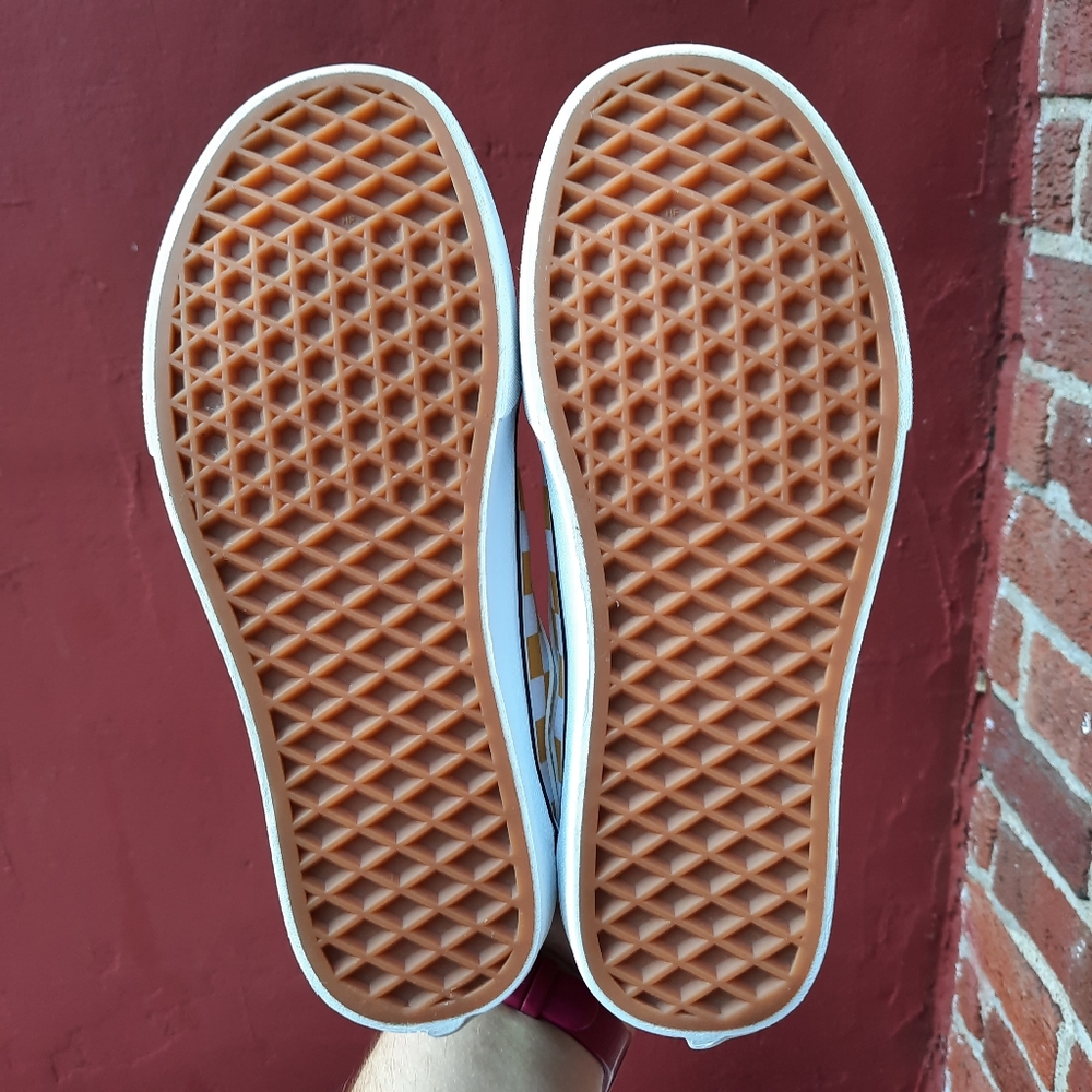 Vans Ward Checkerboard Old Skool Low Top Sneaker - Picture 9 of 11